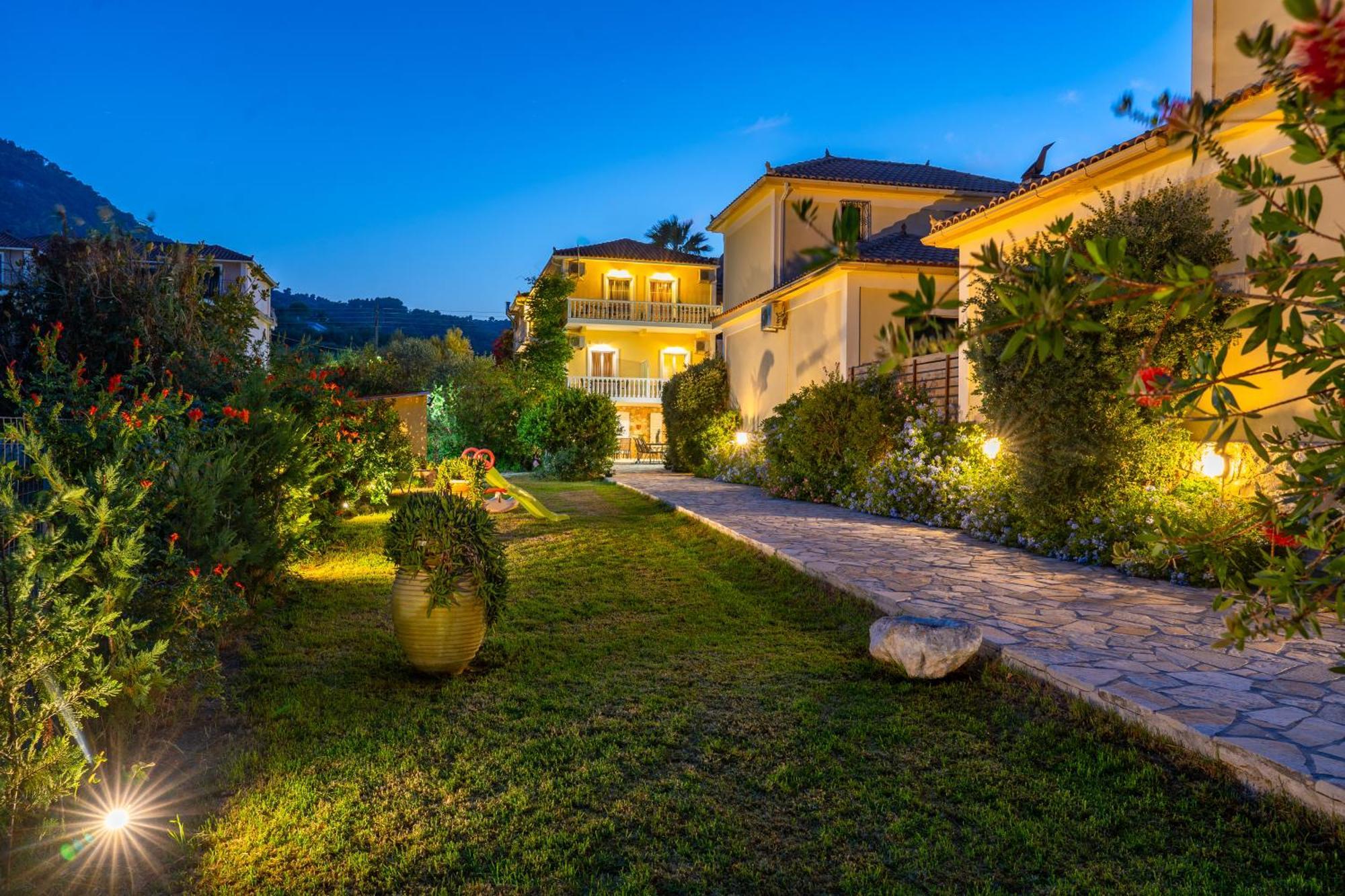 Villa Dionysios Keri Luaran gambar