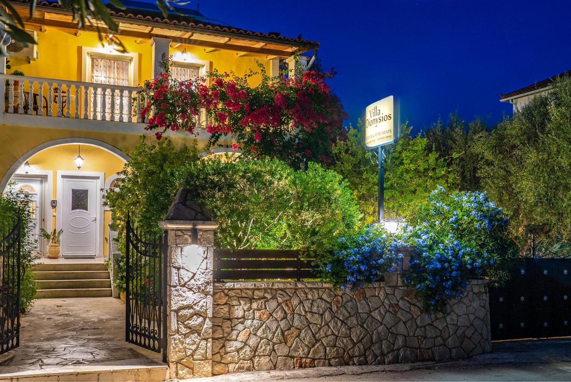 Villa Dionysios Keri Luaran gambar